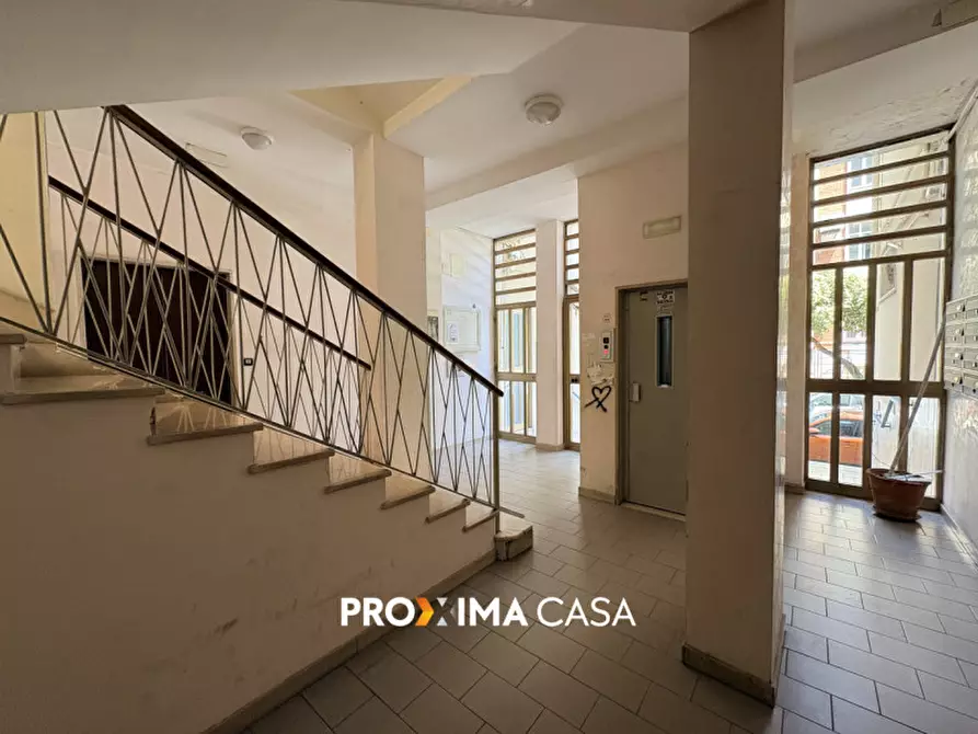 Immagine 36 di Appartamento in vendita  in Via Enrico Moscati 5 a Salerno