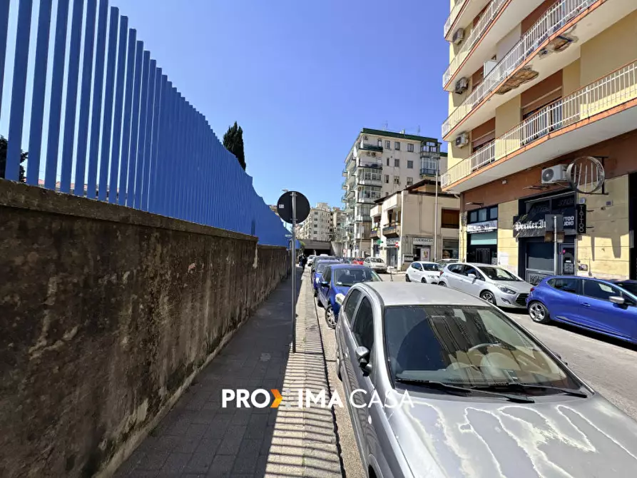 Immagine 45 di Appartamento in vendita  in Via Enrico Moscati 5 a Salerno