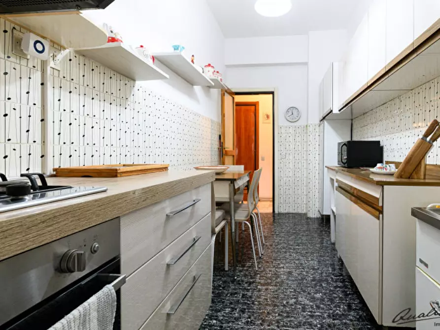 Immagine 16 di Appartamento in vendita  in Via Piegaro a Roma