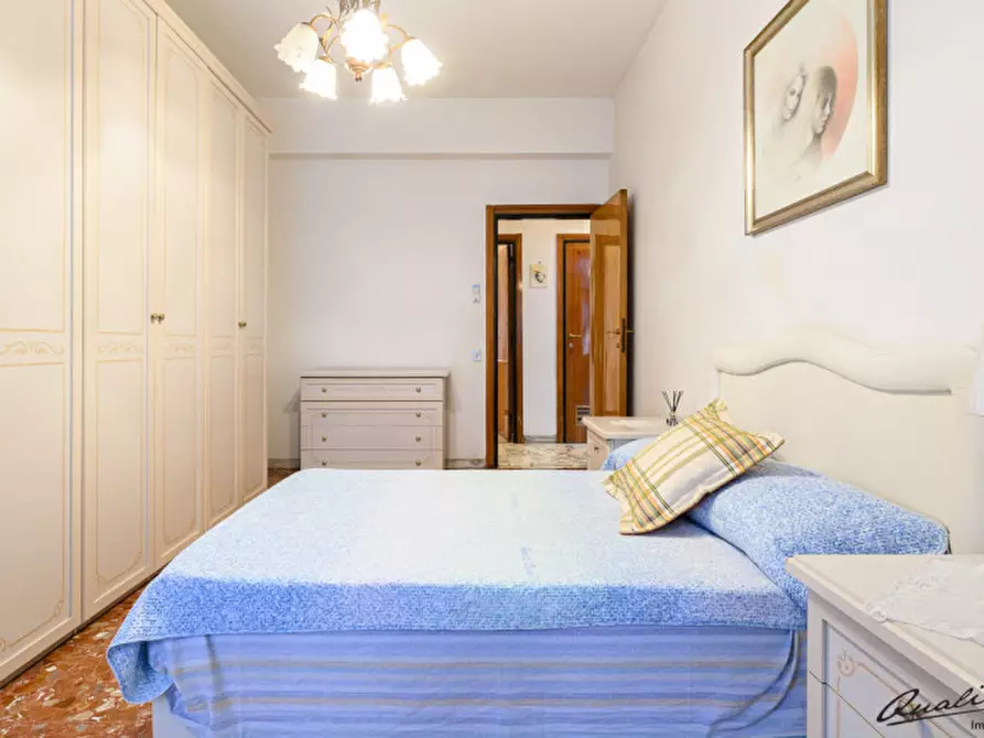 Immagine 26 di Appartamento in vendita  in Via Piegaro a Roma