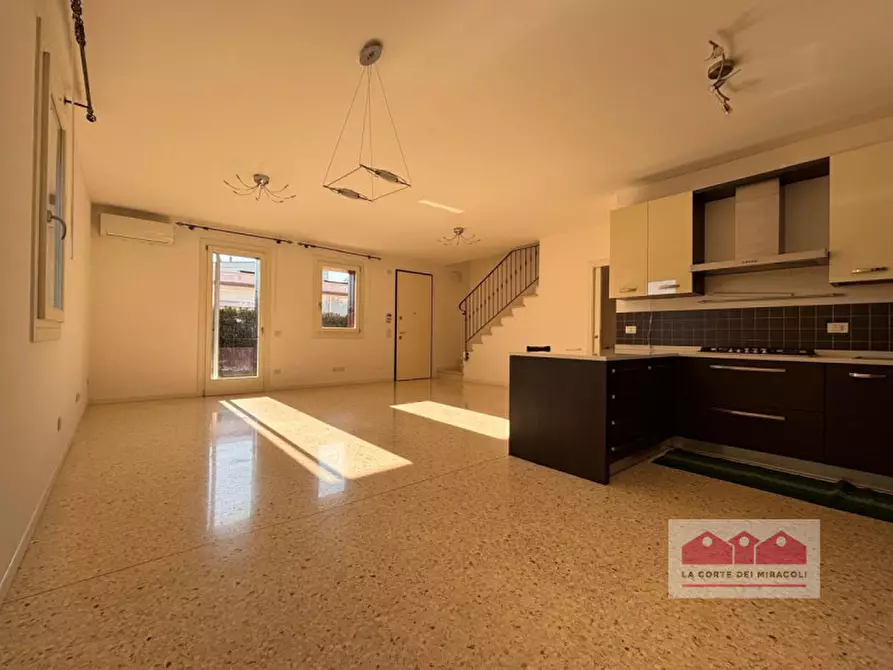 Immagine 7 di Villetta a schiera in affitto  in Via San Martino 11 a Dueville