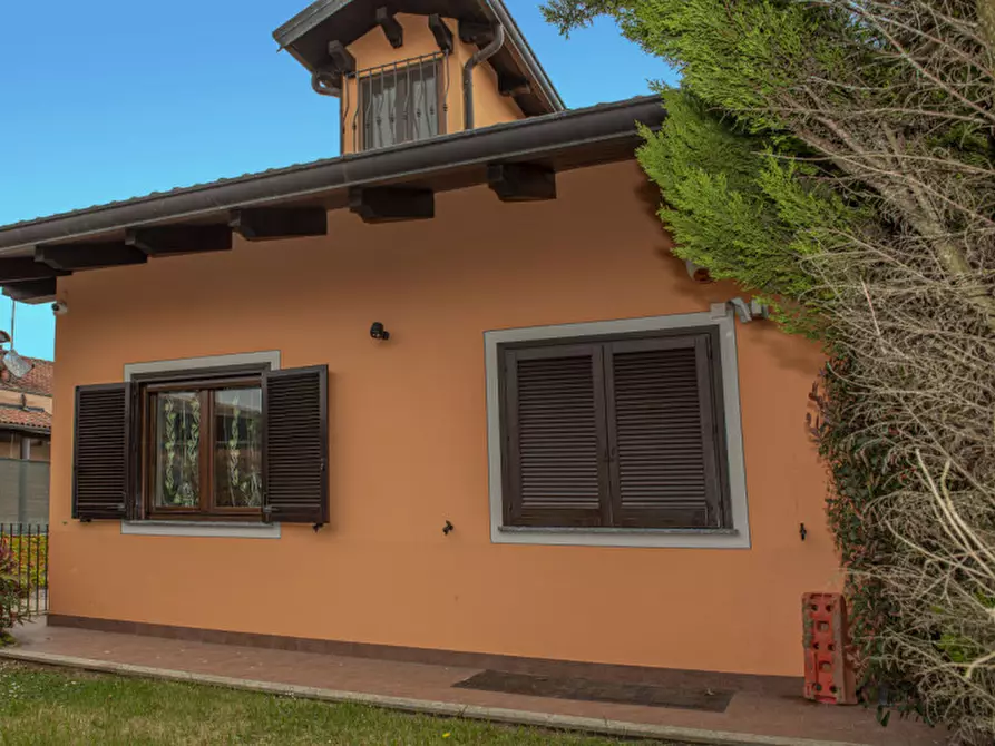 Immagine 4 di Villa in vendita  in Via Giovanni Falcone e Paolo Borsellino 27 a Rivarossa