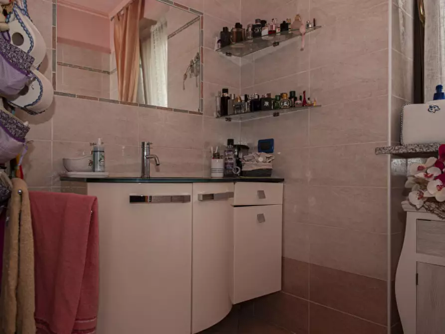 Immagine 25 di Villa in vendita  in Via Giovanni Falcone e Paolo Borsellino 27 a Rivarossa