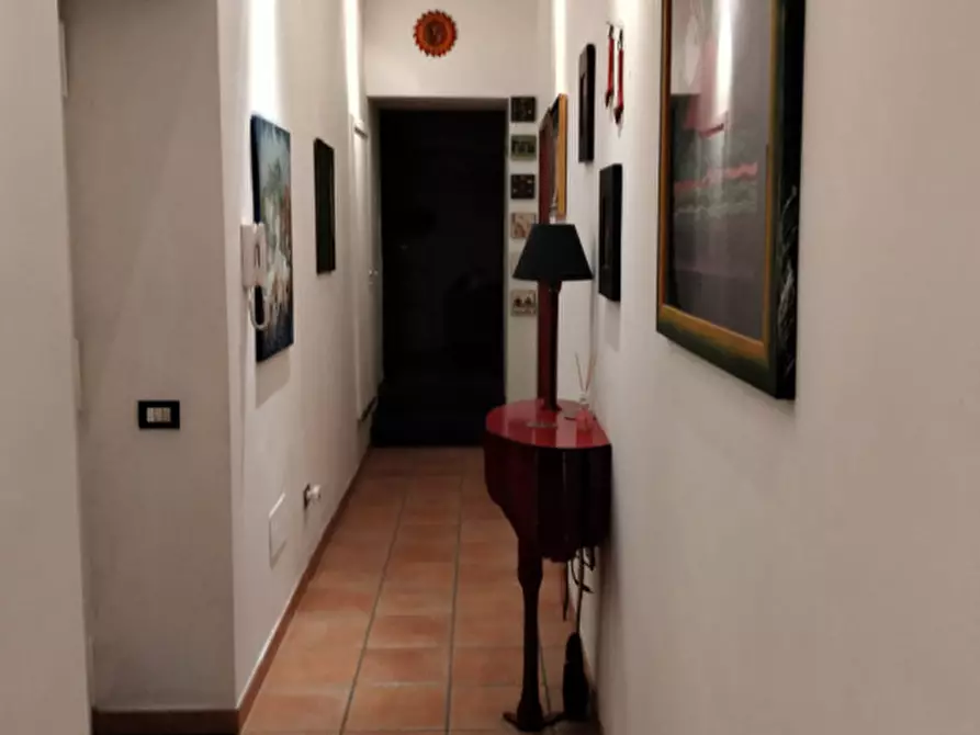 Immagine 7 di Camera in affitto  in via Foria 136 a Napoli