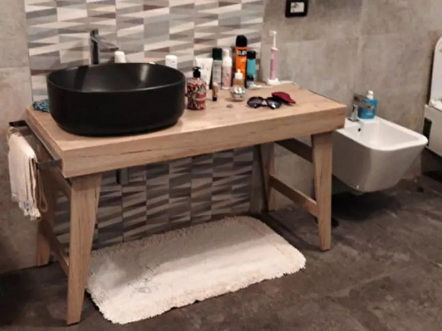 Immagine 8 di Camera in affitto  in via Foria 136 a Napoli