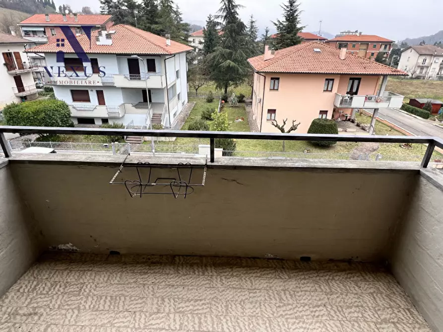 Immagine 7 di Appartamento in vendita  a Pergola