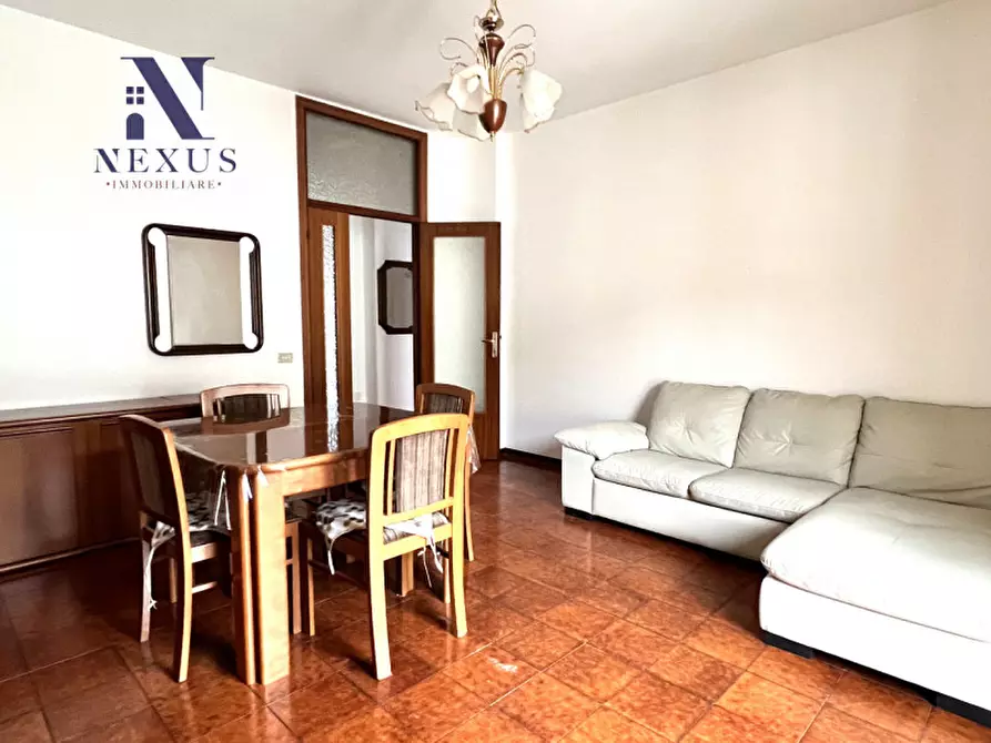 Immagine 10 di Appartamento in vendita  a Pergola