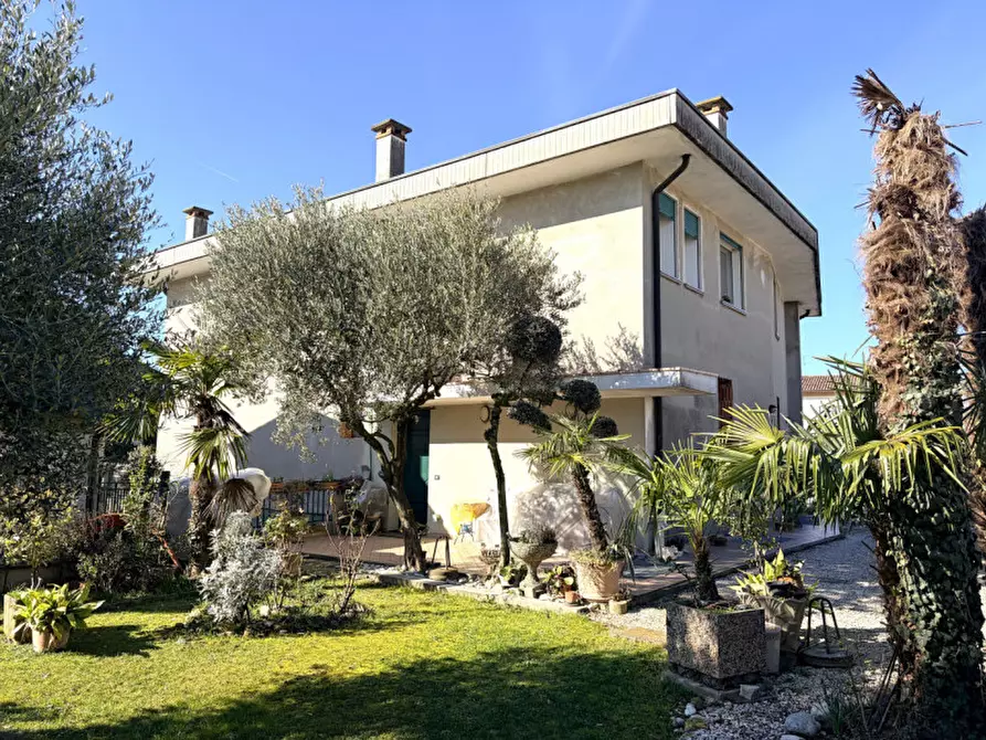 Immagine 10 di Casa indipendente in vendita  in piazza bertipaglia a Masera' Di Padova