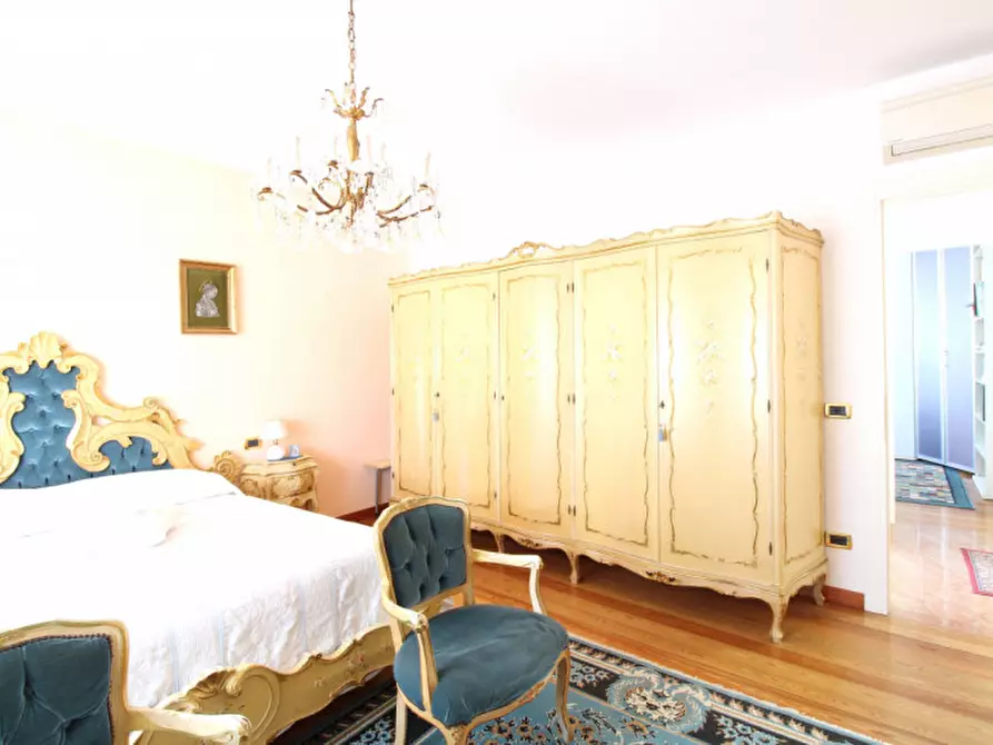 Immagine 15 di Casa indipendente in vendita  in piazza bertipaglia a Masera' Di Padova