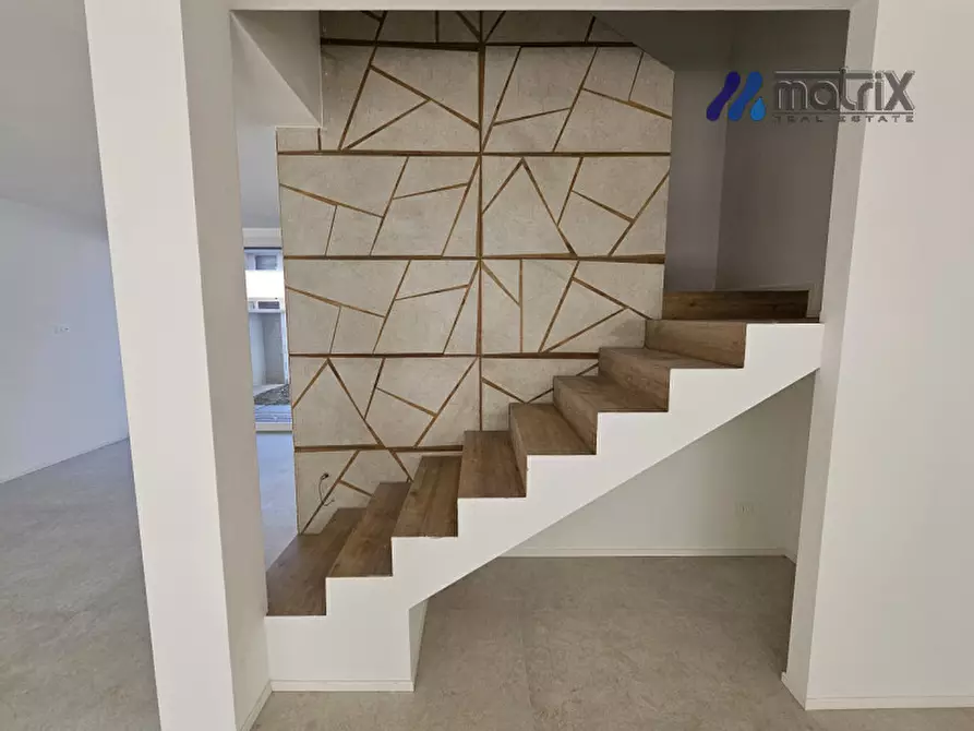 Immagine 14 di Appartamento in vendita  in Via Zara a Stra