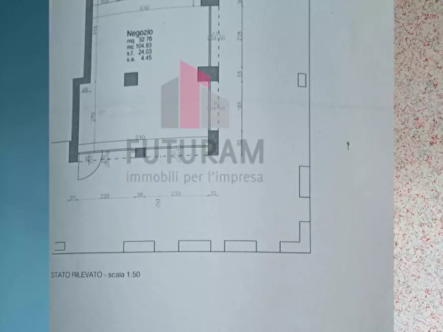 Immagine 4 di Negozio in affitto  in via montà a Padova