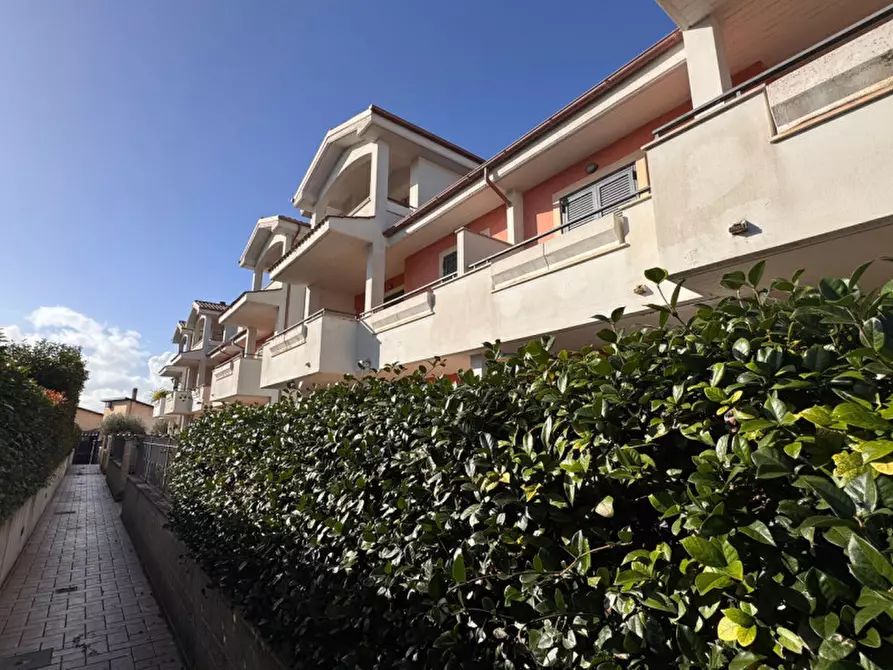 Immagine 13 di Appartamento in vendita  in Via Anna Lorenzetto a Roma