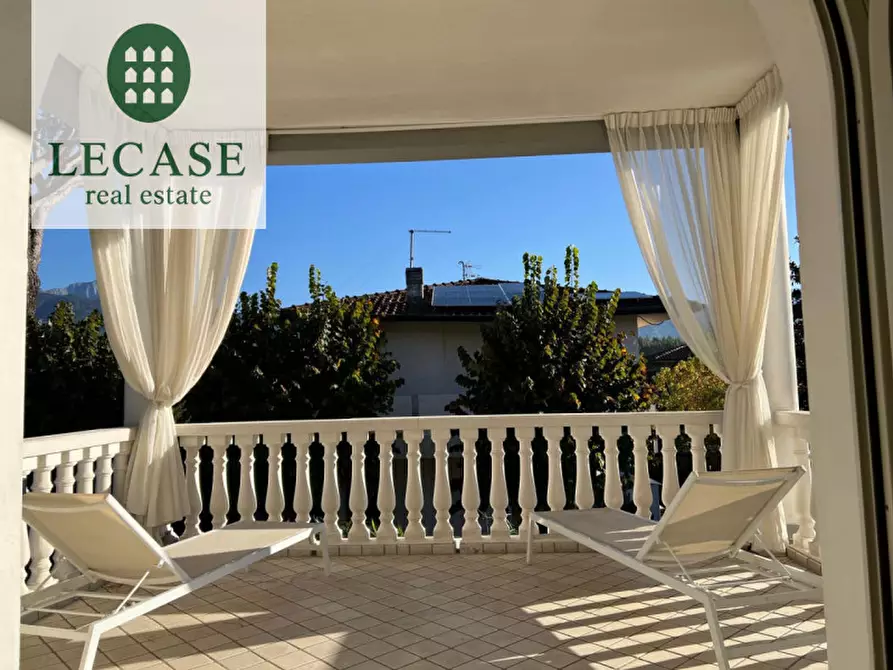 Immagine 21 di Villa in vendita  in Via Scassi Carli a Forte Dei Marmi