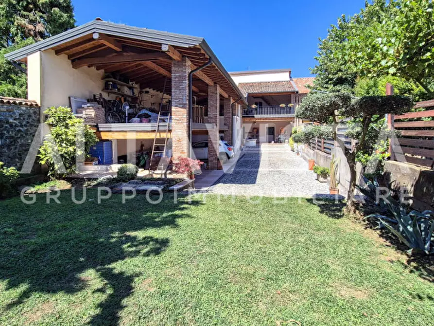 Immagine 2 di Rustico / casale in vendita  in Via Antonio Callegari a Bedizzole