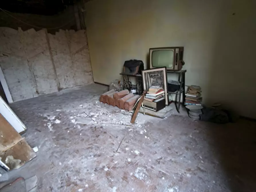 Immagine 6 di Palazzo in vendita  a Padova