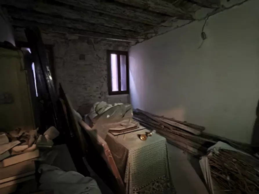 Immagine 9 di Palazzo in vendita  a Padova
