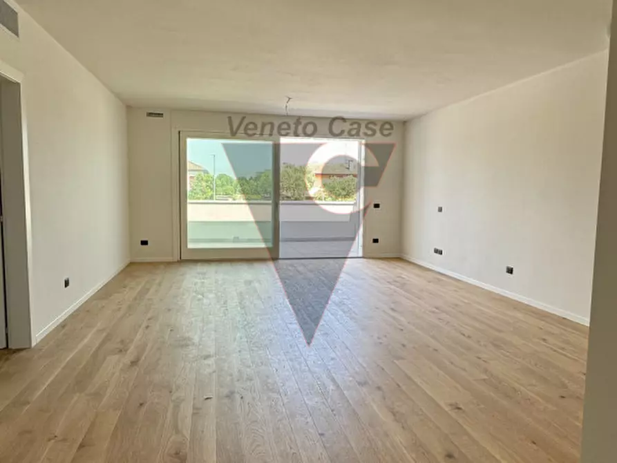 Immagine 1 di Appartamento in vendita  in Via Quattro Novembre a Camponogara