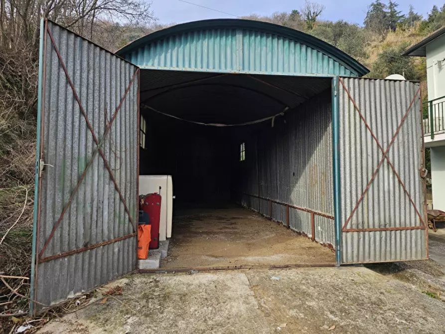 Immagine 6 di Garage in vendita  in via Della pace a Albisola Superiore