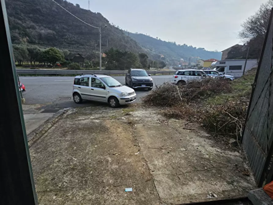 Immagine 7 di Garage in vendita  in via Della pace a Albisola Superiore