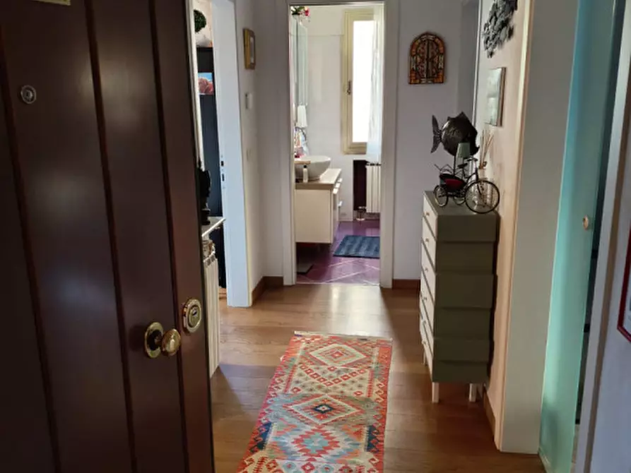 Immagine 5 di Appartamento in vendita  in via verdi a Venezia