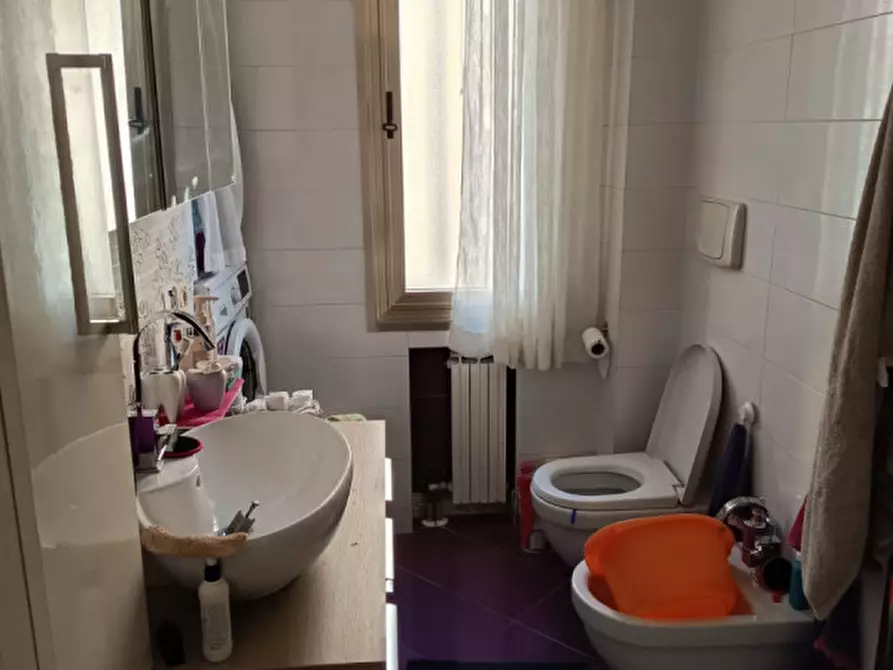 Immagine 14 di Appartamento in vendita  in via verdi a Venezia