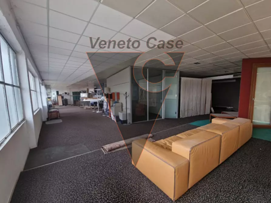 Immagine 7 di Magazzino in affitto  in Via della Meccanica a Padova