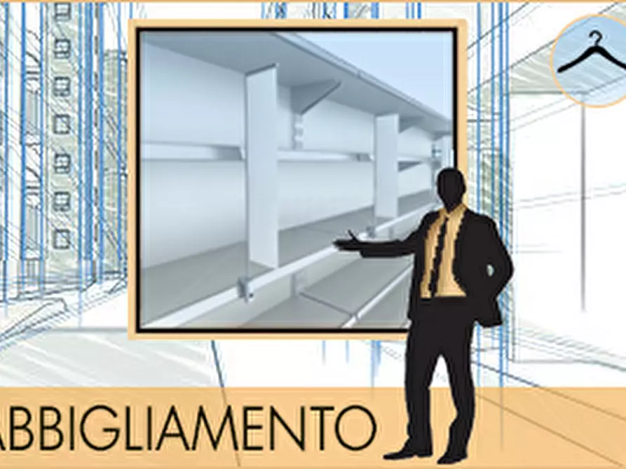 Immagine 1 di Negozio in vendita  a Como