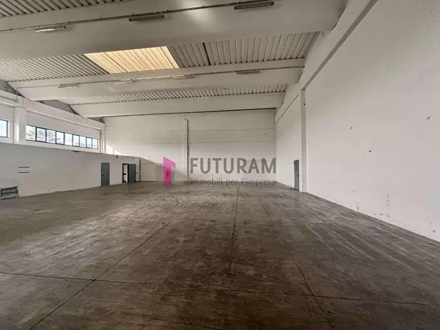 Immagine 5 di Capannone industriale in vendita  in Via Martiri della Libertà a Grantorto