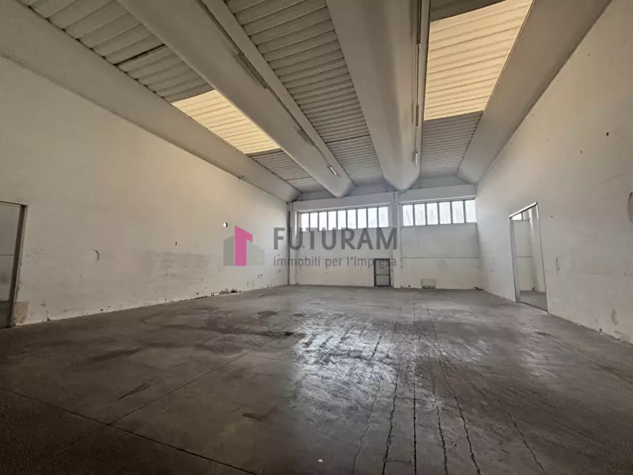 Immagine 7 di Capannone industriale in vendita  in Via Martiri della Libertà a Grantorto