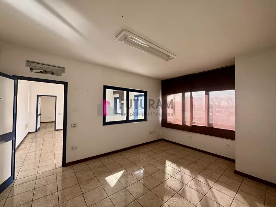 Immagine 13 di Capannone industriale in vendita  in Via Martiri della Libertà a Grantorto