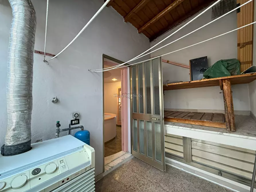 Immagine 34 di Casa indipendente in vendita  in Via Sardegna a Ispica