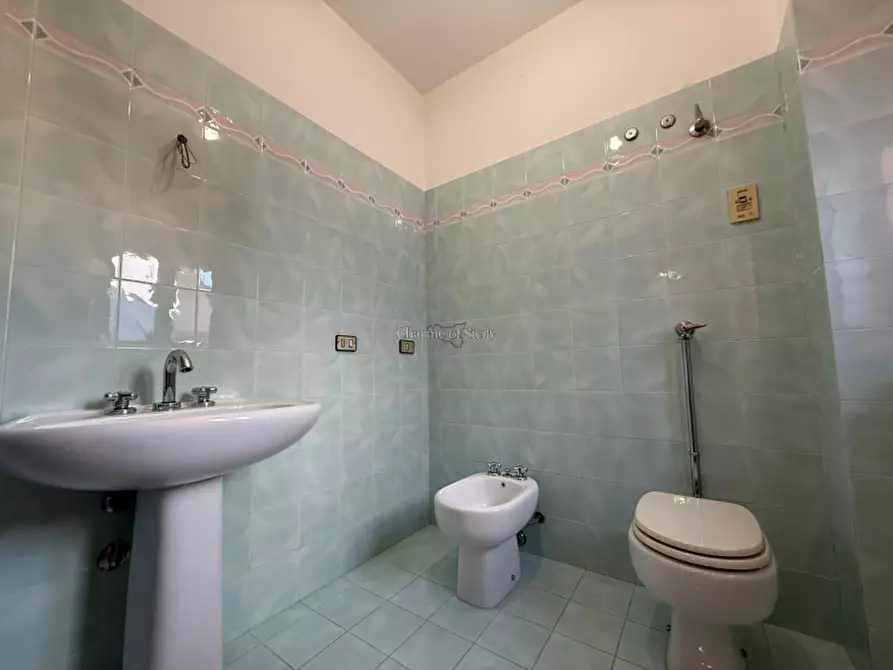 Immagine 35 di Casa indipendente in vendita  in Via Sardegna a Ispica