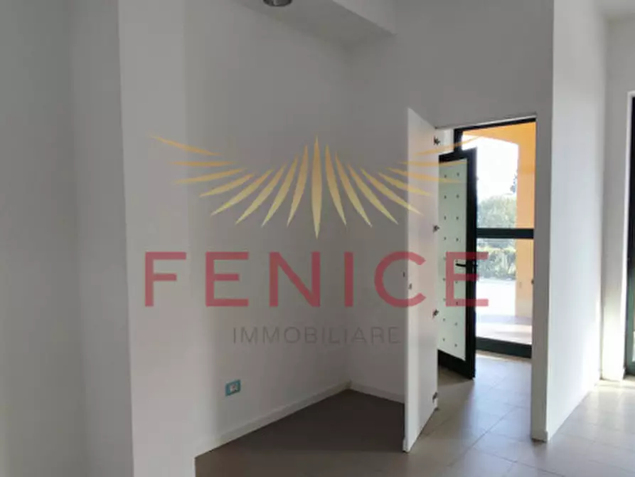 Immagine 13 di Negozio in affitto  in Piazzale Beato Albergati n°4 a Nervesa Della Battaglia