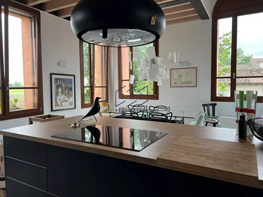 Immagine 8 di Villa in vendita  a Portobuffolè