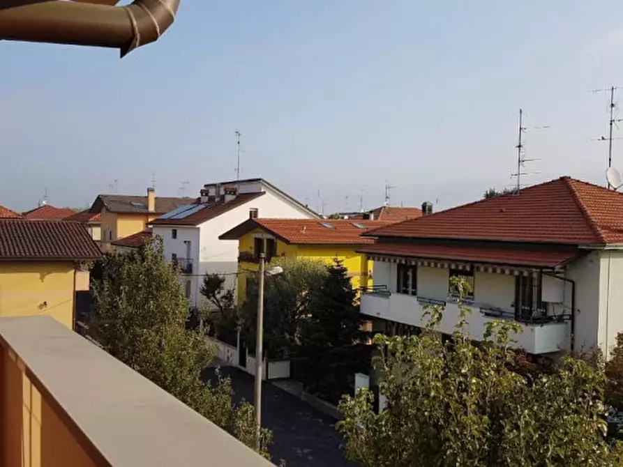 Immagine 10 di Appartamento in affitto  in Via Isonzo, 13 a Bollate