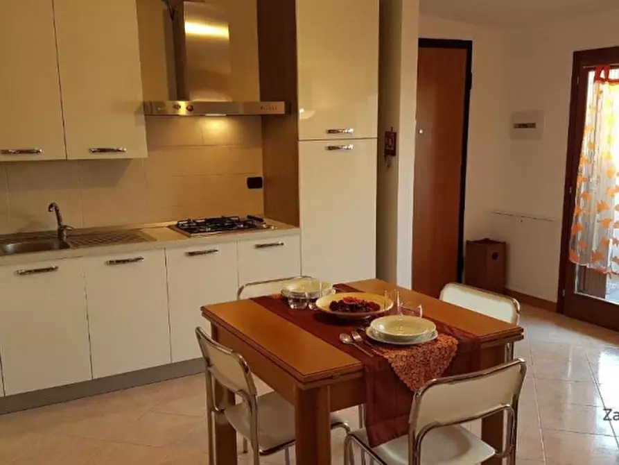 Immagine 15 di Appartamento in affitto  in Via Isonzo, 13 a Bollate