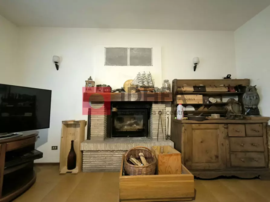 Immagine 10 di Casa indipendente in vendita  in Via Roma a Silea