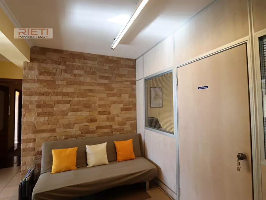 Immagine 3 di Appartamento in vendita  in Via delle Orchidee, 2 a Rieti