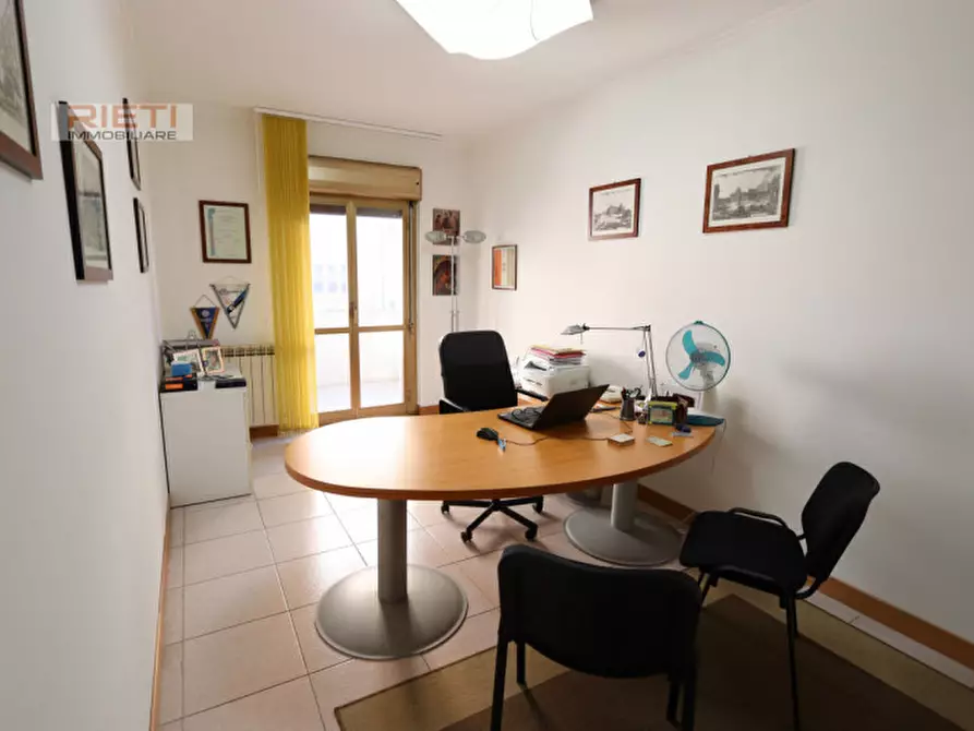 Immagine 15 di Appartamento in vendita  in Via delle Orchidee, 2 a Rieti