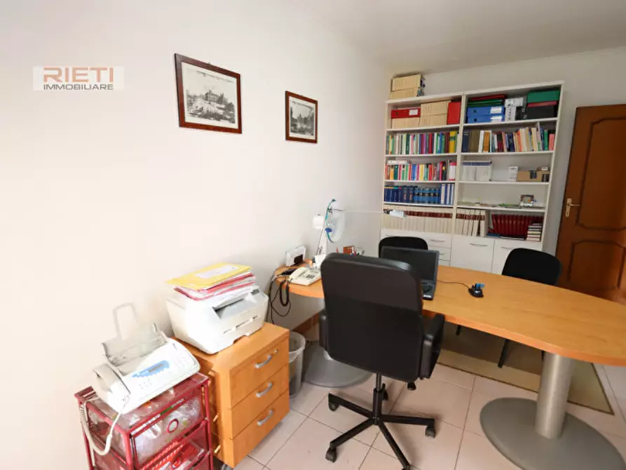 Immagine 16 di Appartamento in vendita  in Via delle Orchidee, 2 a Rieti