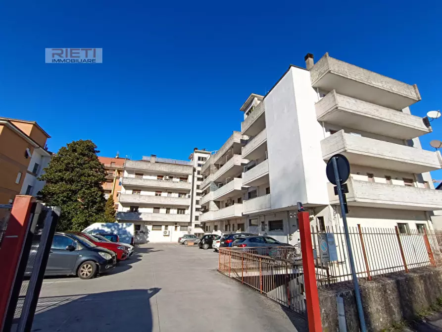 Immagine 22 di Appartamento in vendita  in Via delle Orchidee, 2 a Rieti