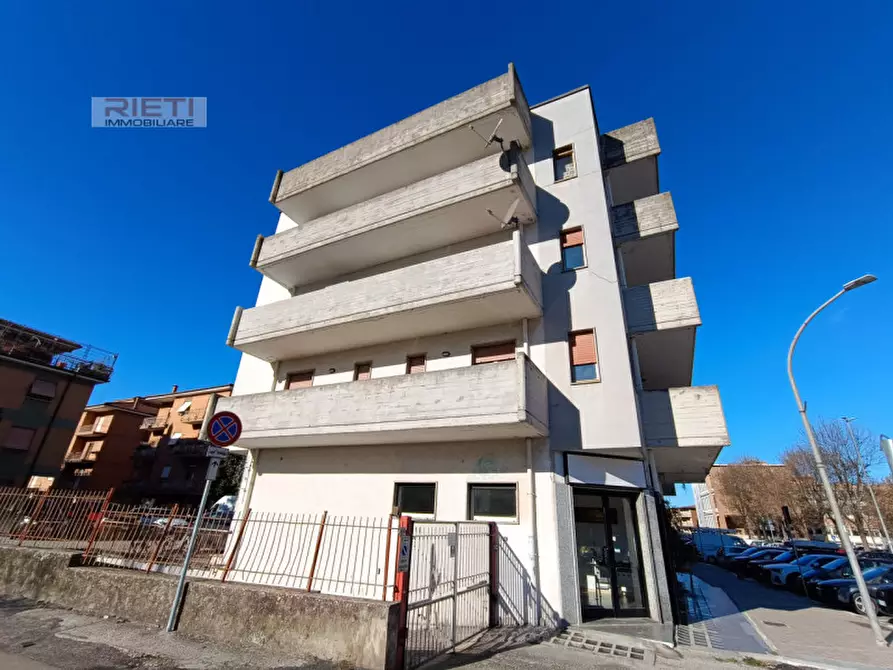 Immagine 23 di Appartamento in vendita  in Via delle Orchidee, 2 a Rieti