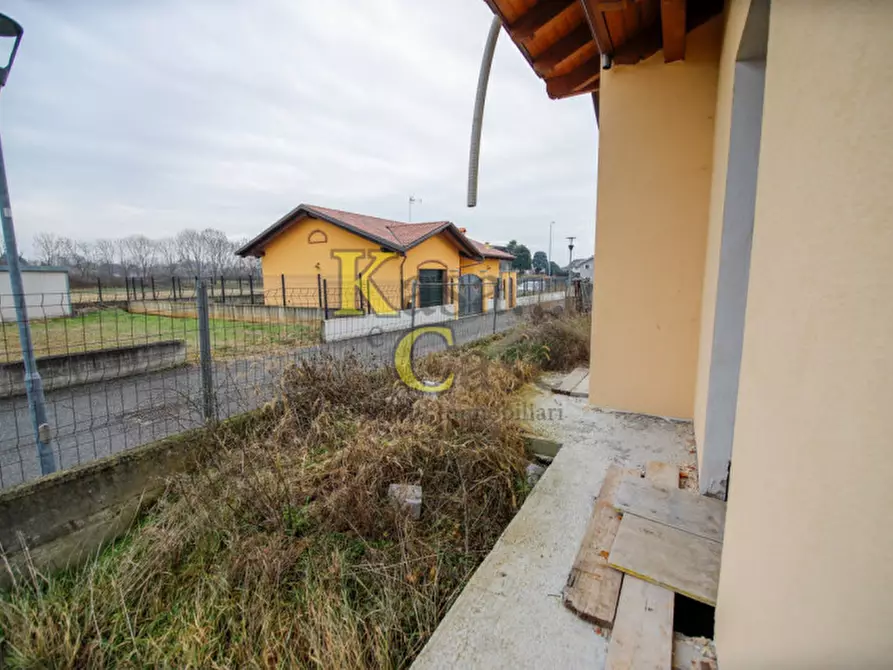 Immagine 5 di Villa in vendita  in Via XXV Luglio a San Giusto Canavese