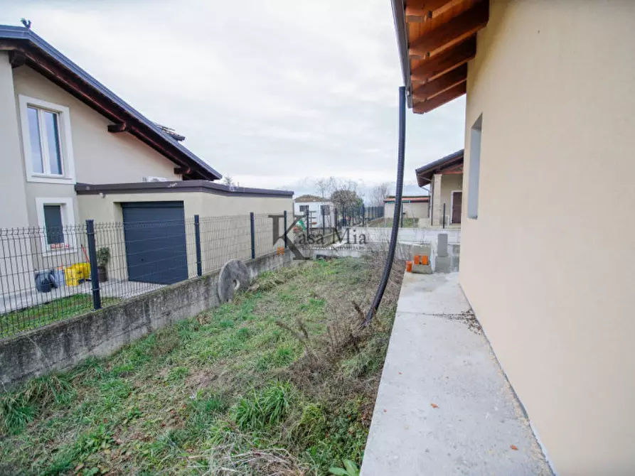 Immagine 8 di Villa in vendita  in Via XXV Luglio a San Giusto Canavese