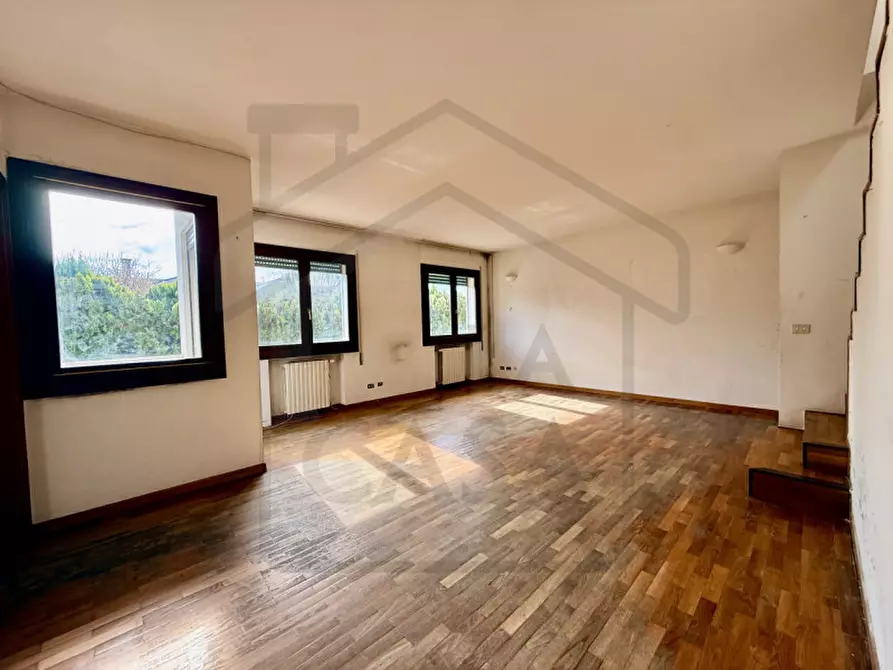 Immagine 3 di Appartamento in vendita  in Via Vittore Ghislandi a Abano Terme