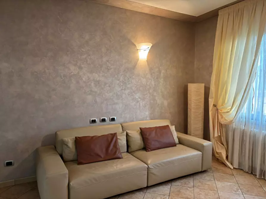 Immagine 6 di Appartamento in vendita  in Via Piadena 44 a Brescia