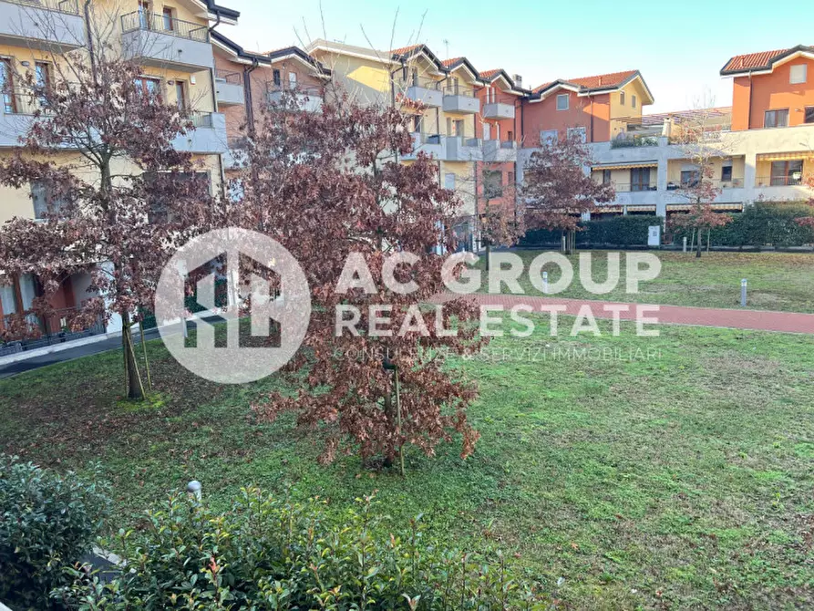 Immagine 2 di Appartamento in vendita  in Via Camillo Torres a Saronno