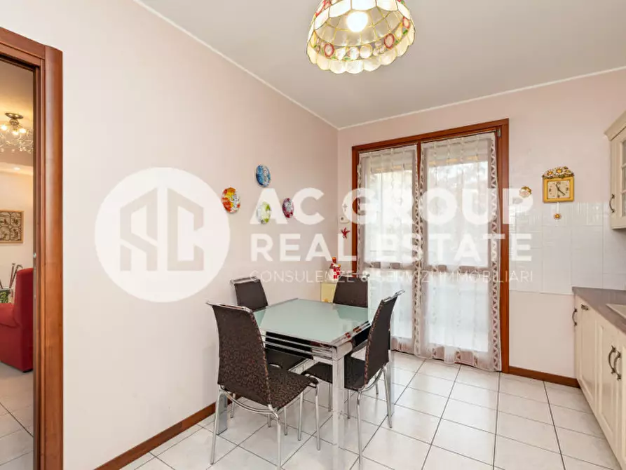 Immagine 8 di Appartamento in vendita  in Via Camillo Torres a Saronno