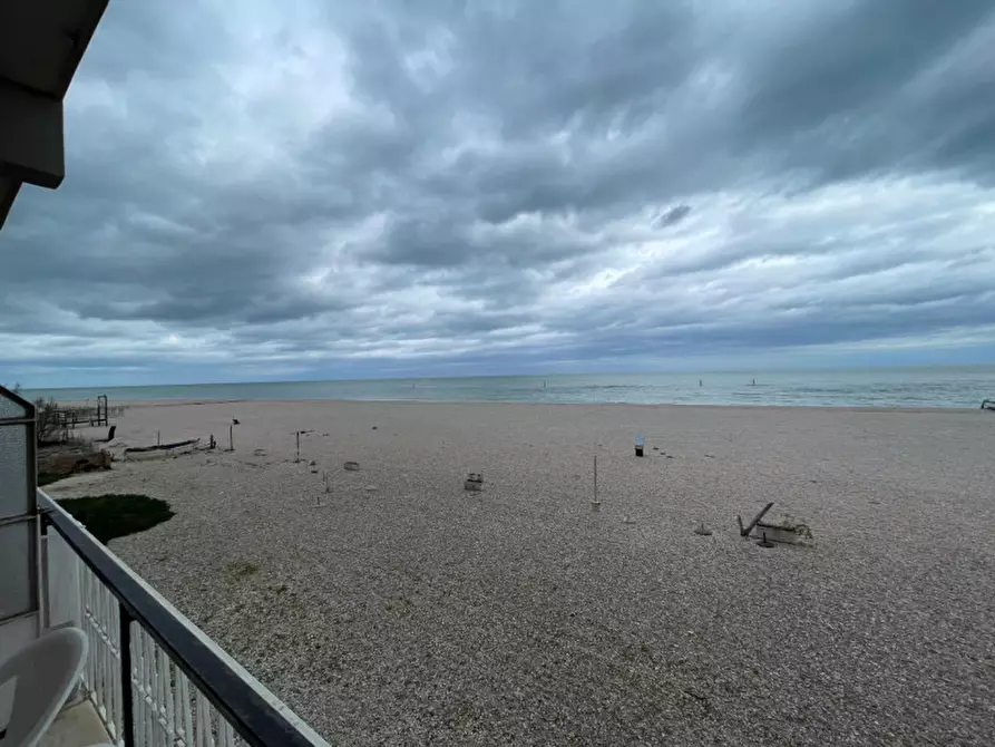 Immagine 4 di Appartamento in vendita  a Senigallia