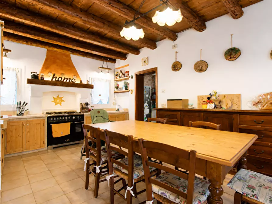 Immagine 6 di Casa indipendente in vendita  in Via Roma, 32 a Bolzano Vicentino